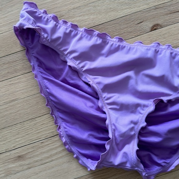 Victoria Secret Purple Ruched Bikini Bottoms - Picture 2 of 5
